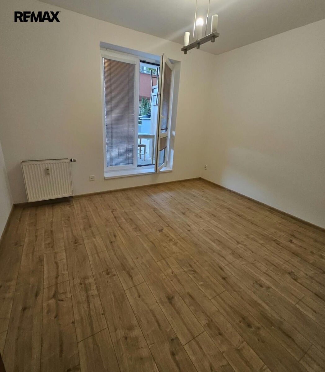 Pronájem byt 2+kk - Plzeňská 1270, Praha Košíře, 40 m² - 5