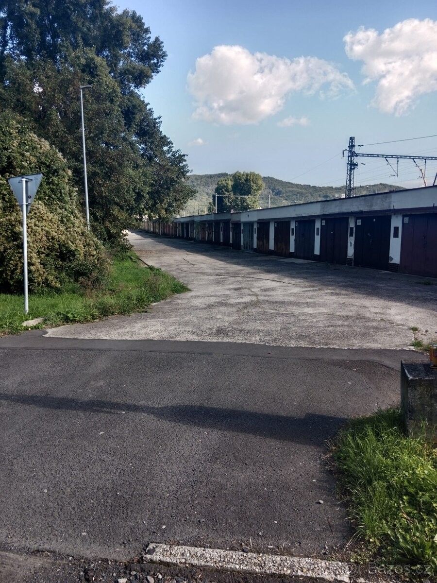 Garáže, Ústí nad Labem, 403 31 - 2