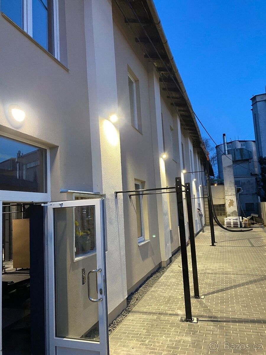 Prodej obchodní prostory - Opava, 746 01, 1 634 m²