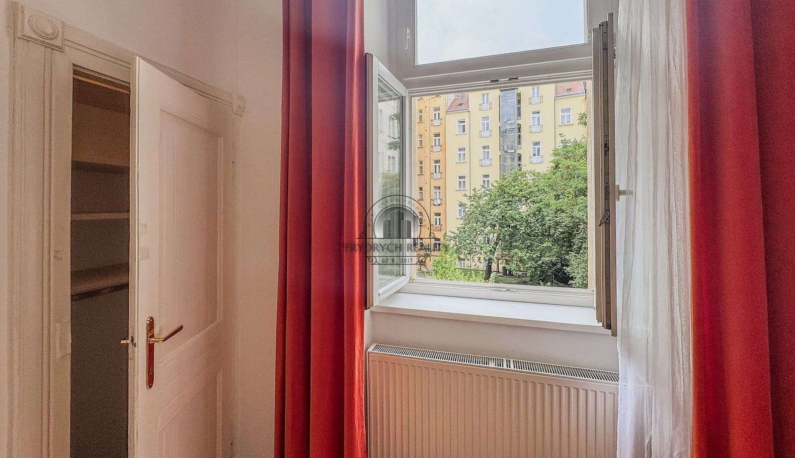 2+1, Praha - Smíchov, okres Praha 5, Hlavní město Praha, 53 m² - 2