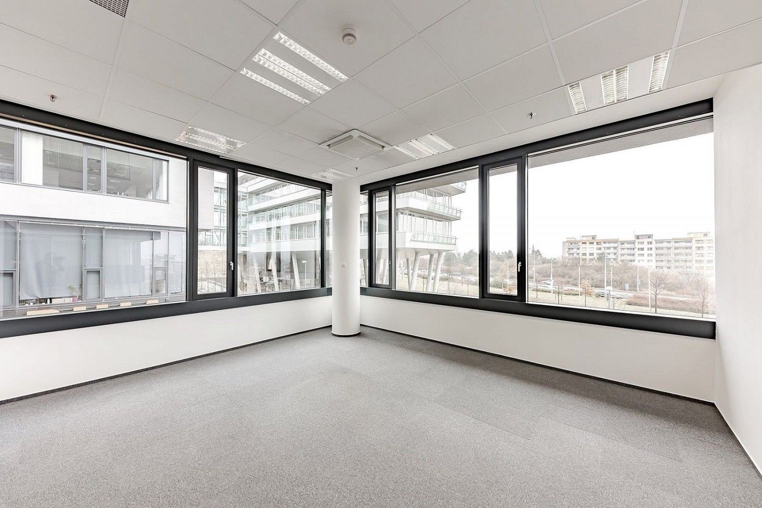 Kancelář · 63 m² · Ořech - 3