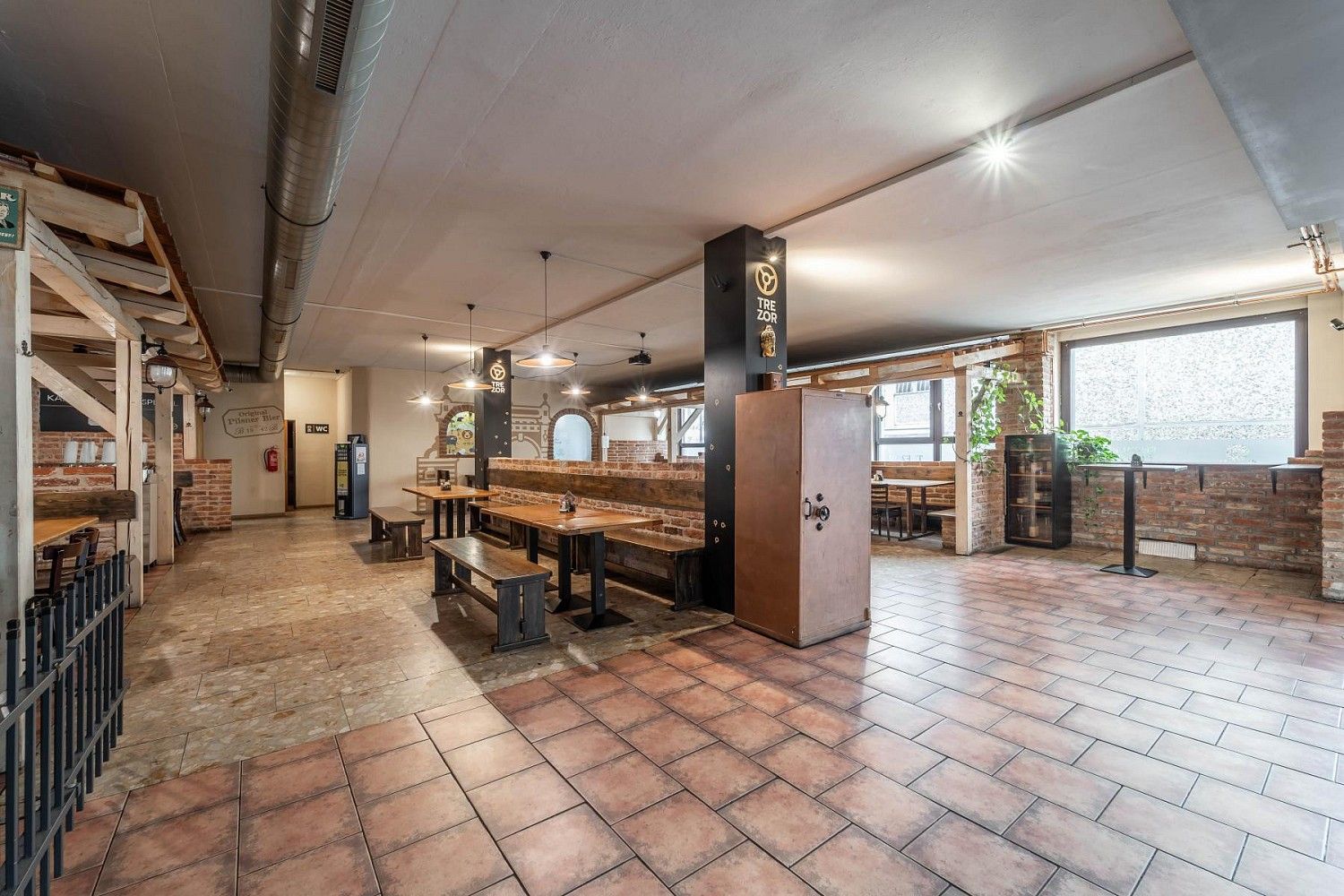 Pronájem restaurace - Praha - Braník, okres Praha 4, Hlavní město Praha, 610 m² - 5