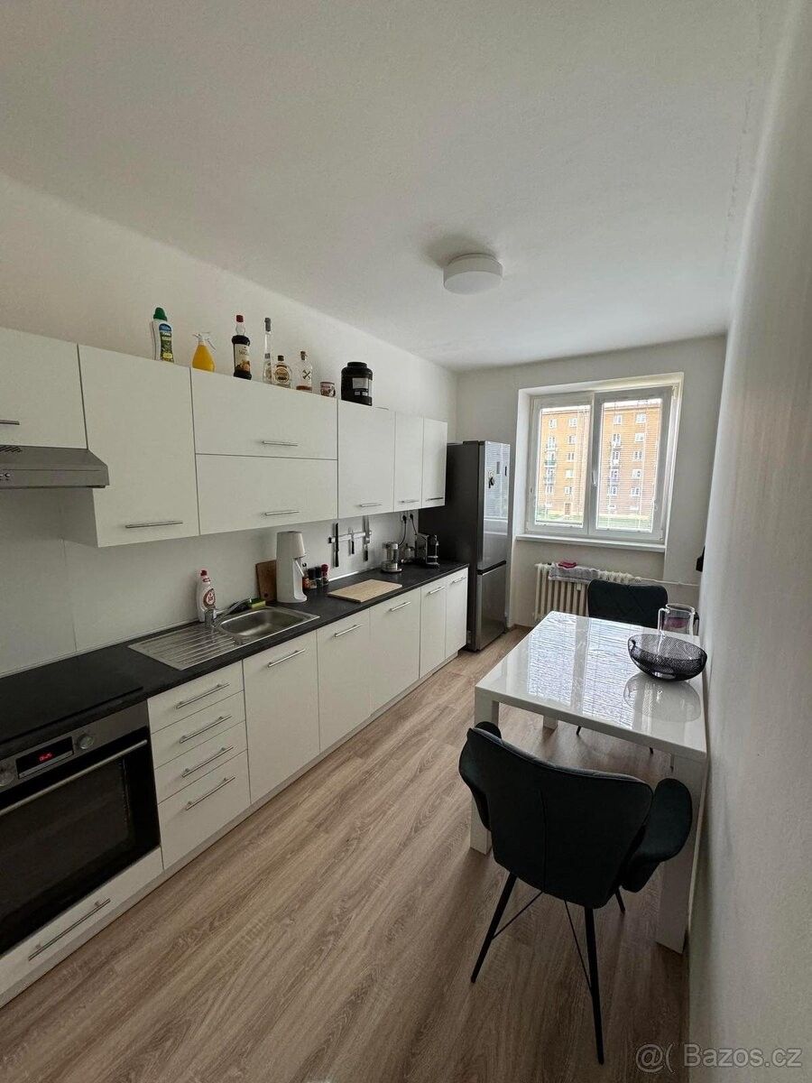 Pronájem byt - Ostrava, 708 00