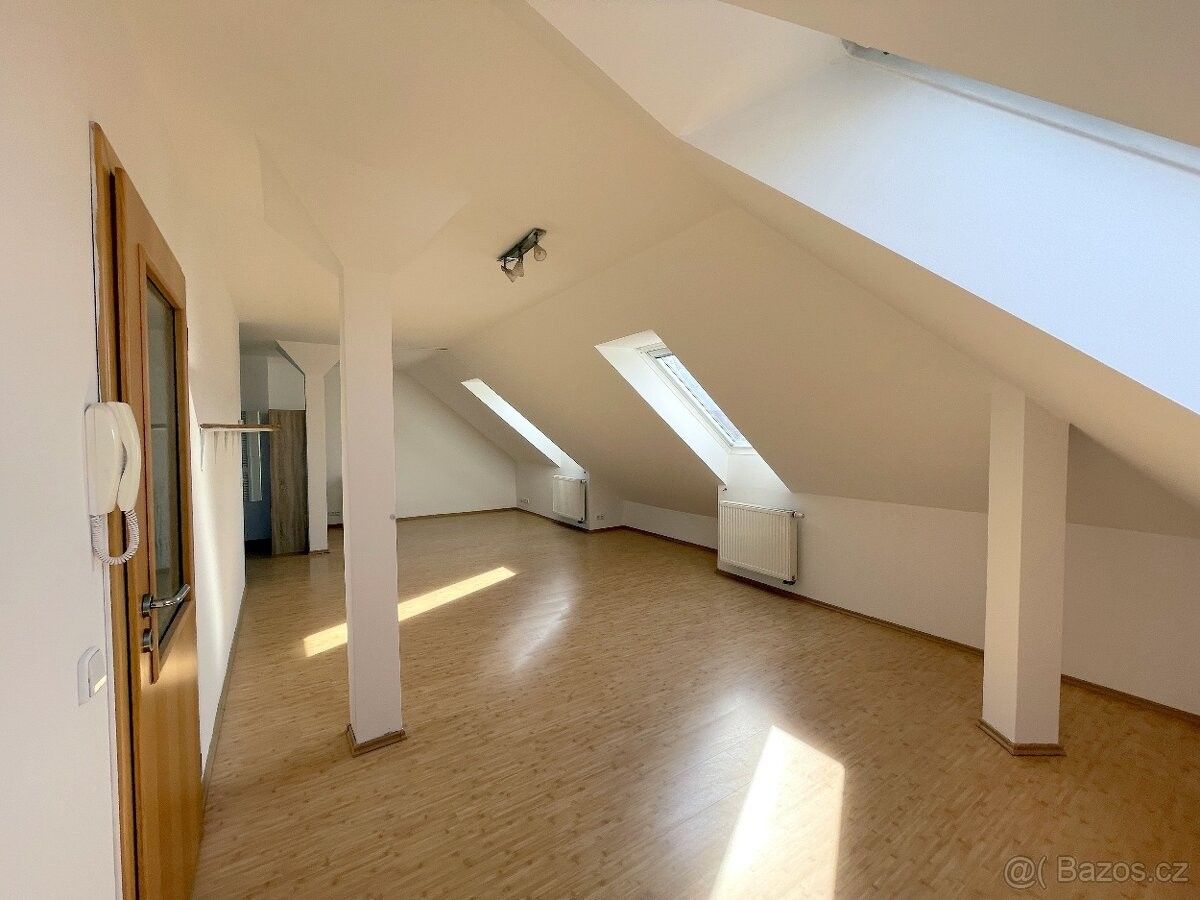 Pronájem byt - Prostějov, 796 01