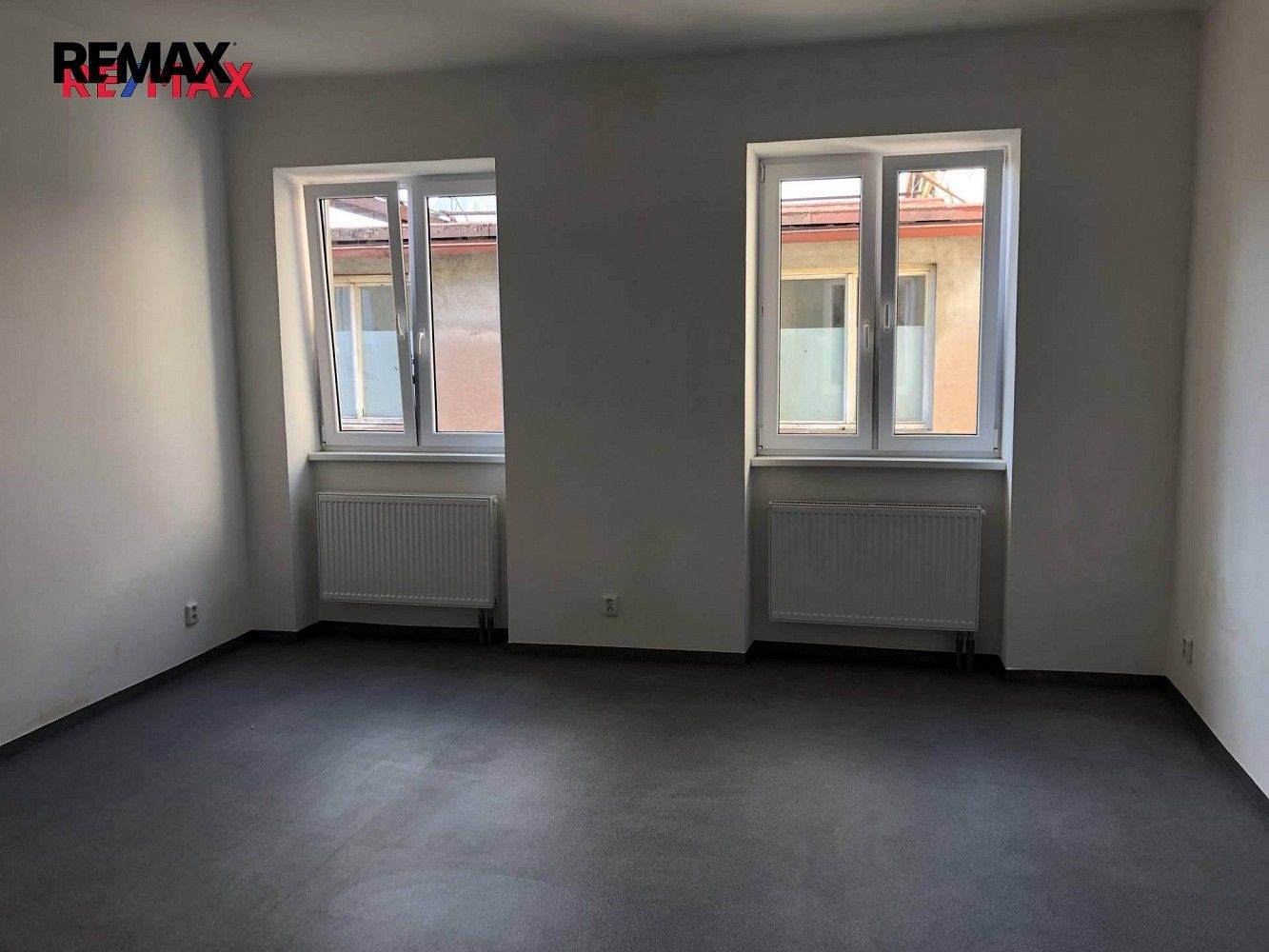 Sklady, Čelákovice, okres Praha-východ, Středočeský kraj, 1 500 m² - 2