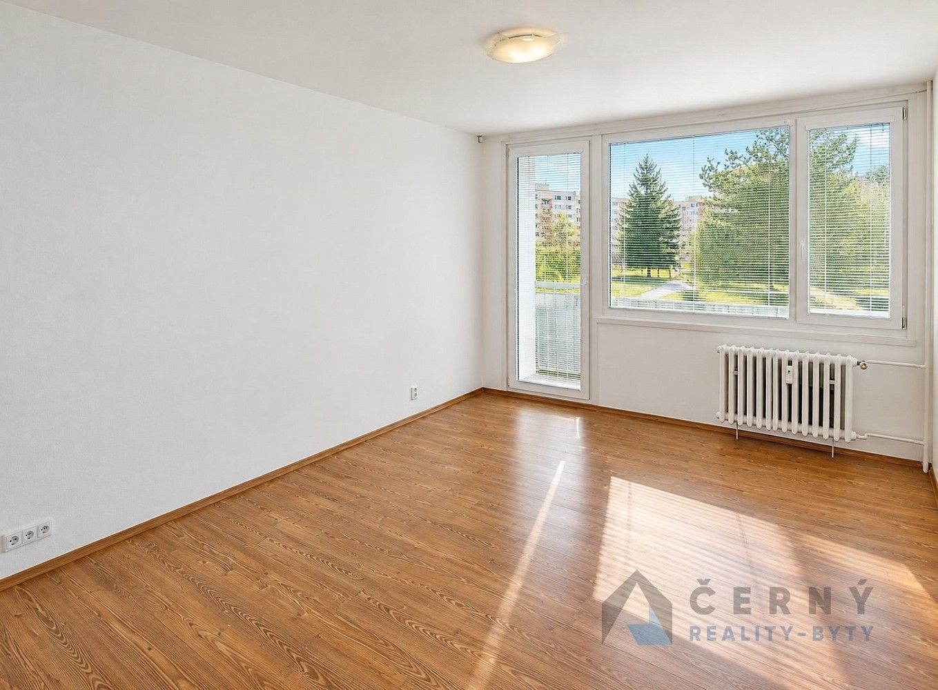Prodej byt 2+1 - Liberec - Liberec VI-Rochlice, Liberecký kraj, 68 m² - 2
