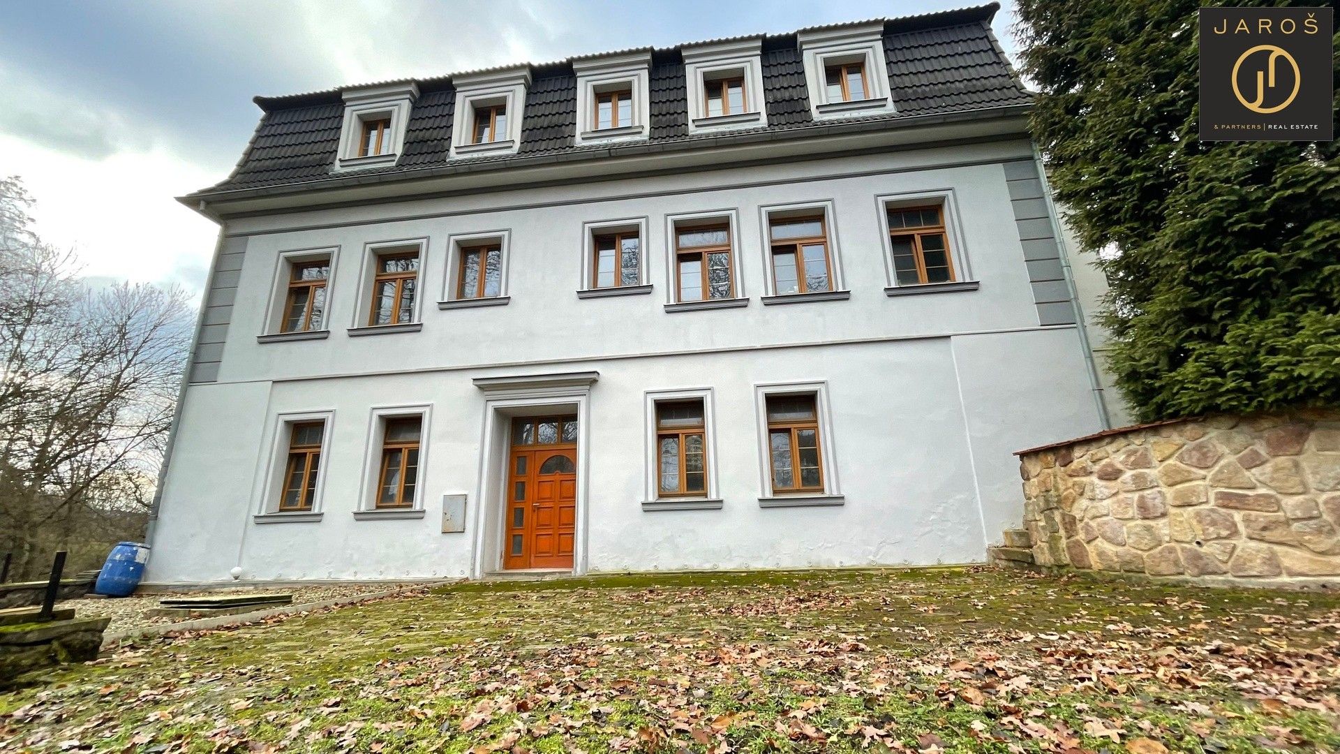 Prodej dům - Elišky Krásnohorské, Severní Terasa, Ústí nad Labem, Česko, 445 m²