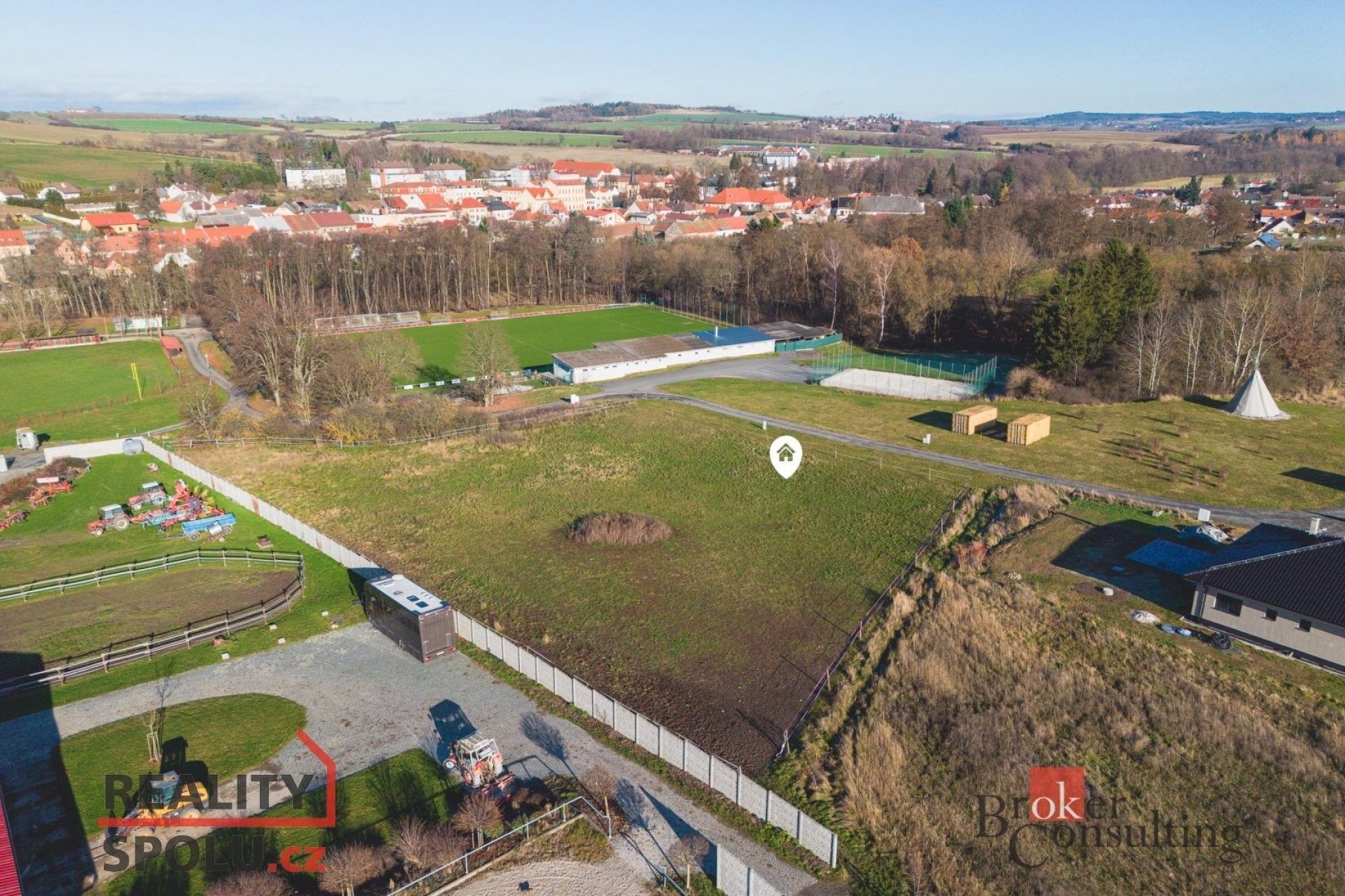 Pozemky pro bydlení, Spálené Poříčí, 600 m²