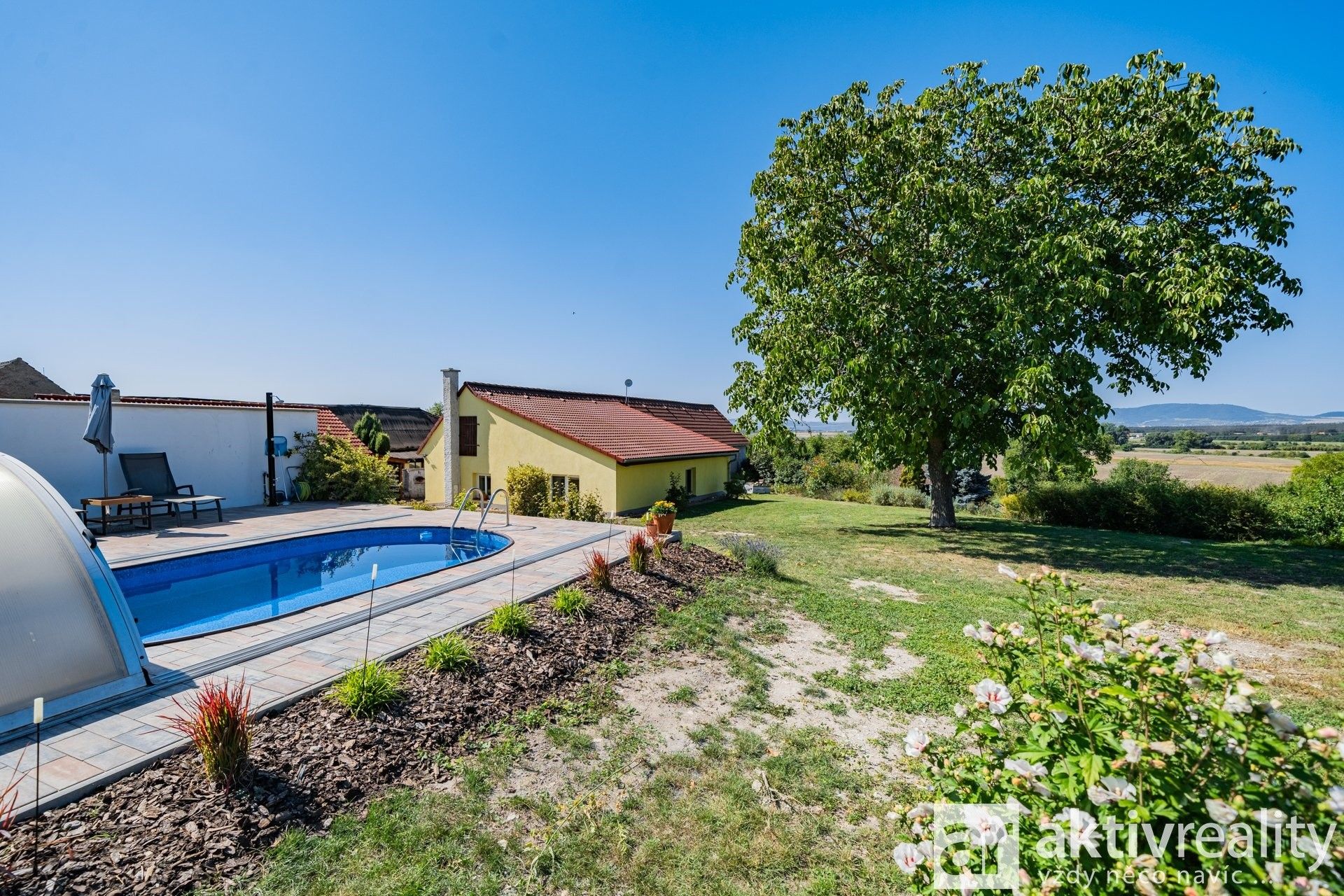 Prodej chalupa - Na Vršku, Hrobce, 144 m²