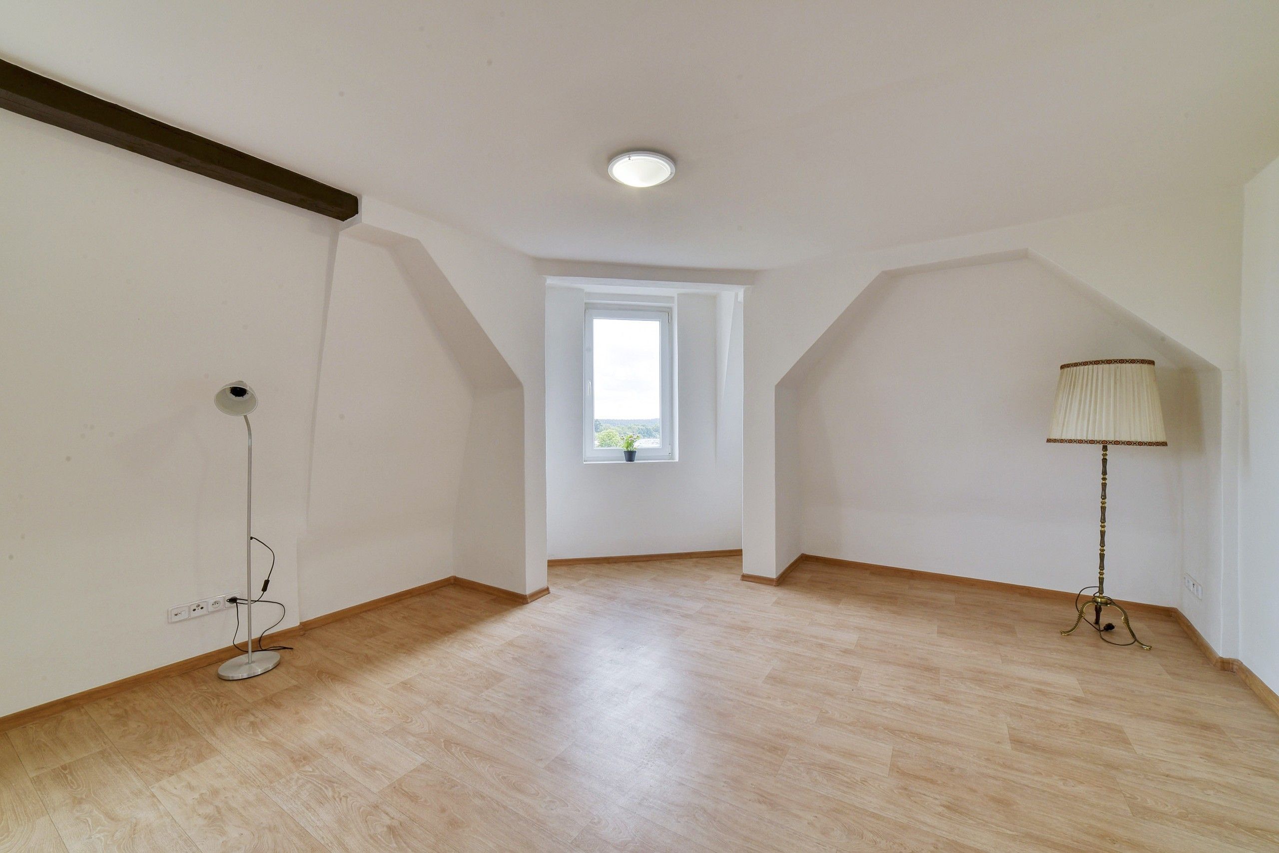 Byt 2+kk · 45 m² · Chebská, Aš - 3