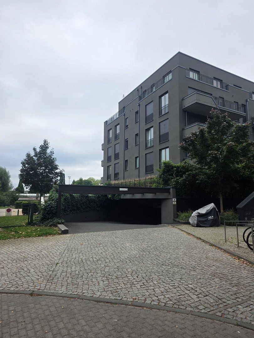 Garáže, Alt-Stralau 44 Berlin Friedrichshain Berlin 10245 - 1