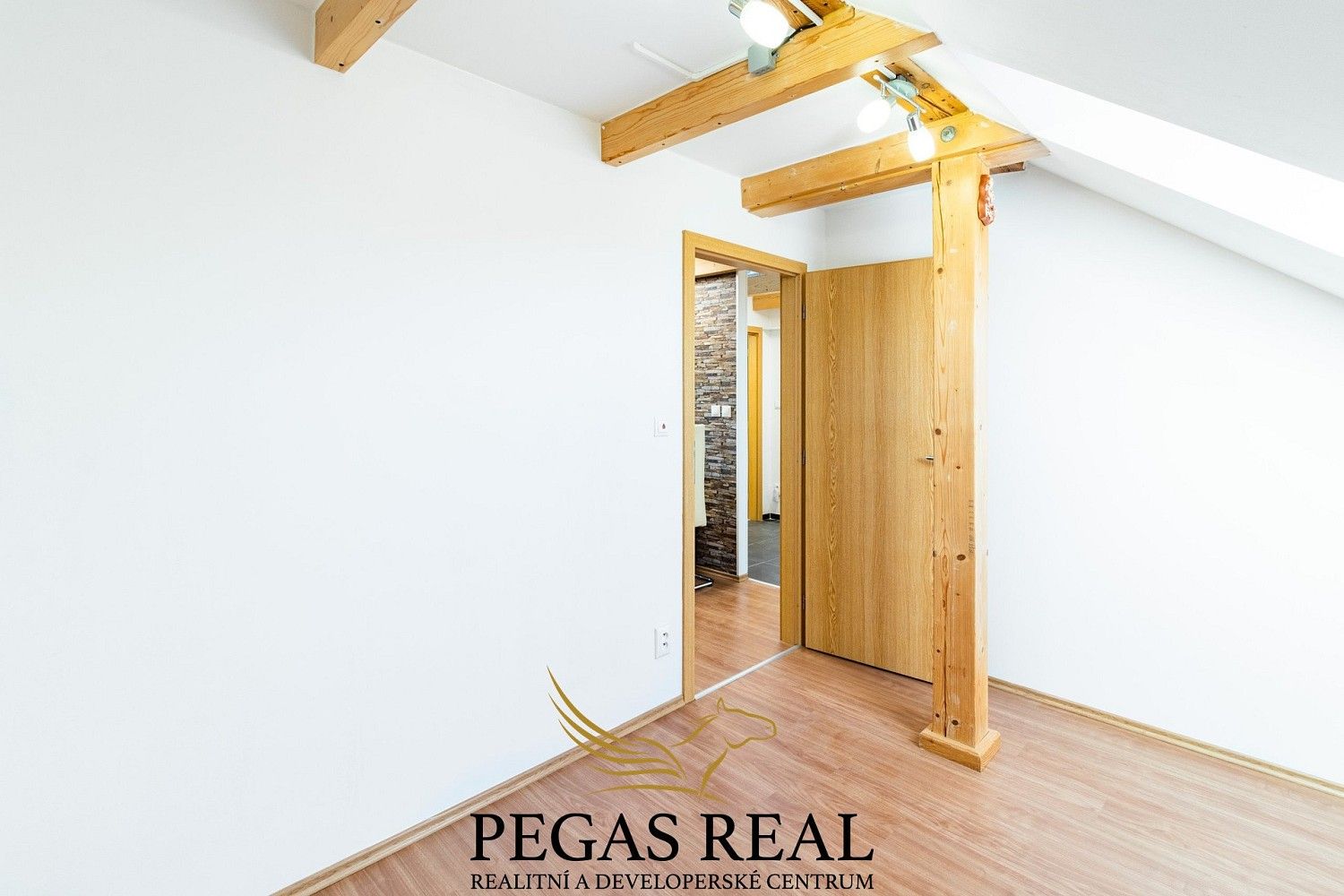 3+kk, Kovalovice, okres Brno-venkov, Jihomoravský kraj, 53 m² - 2