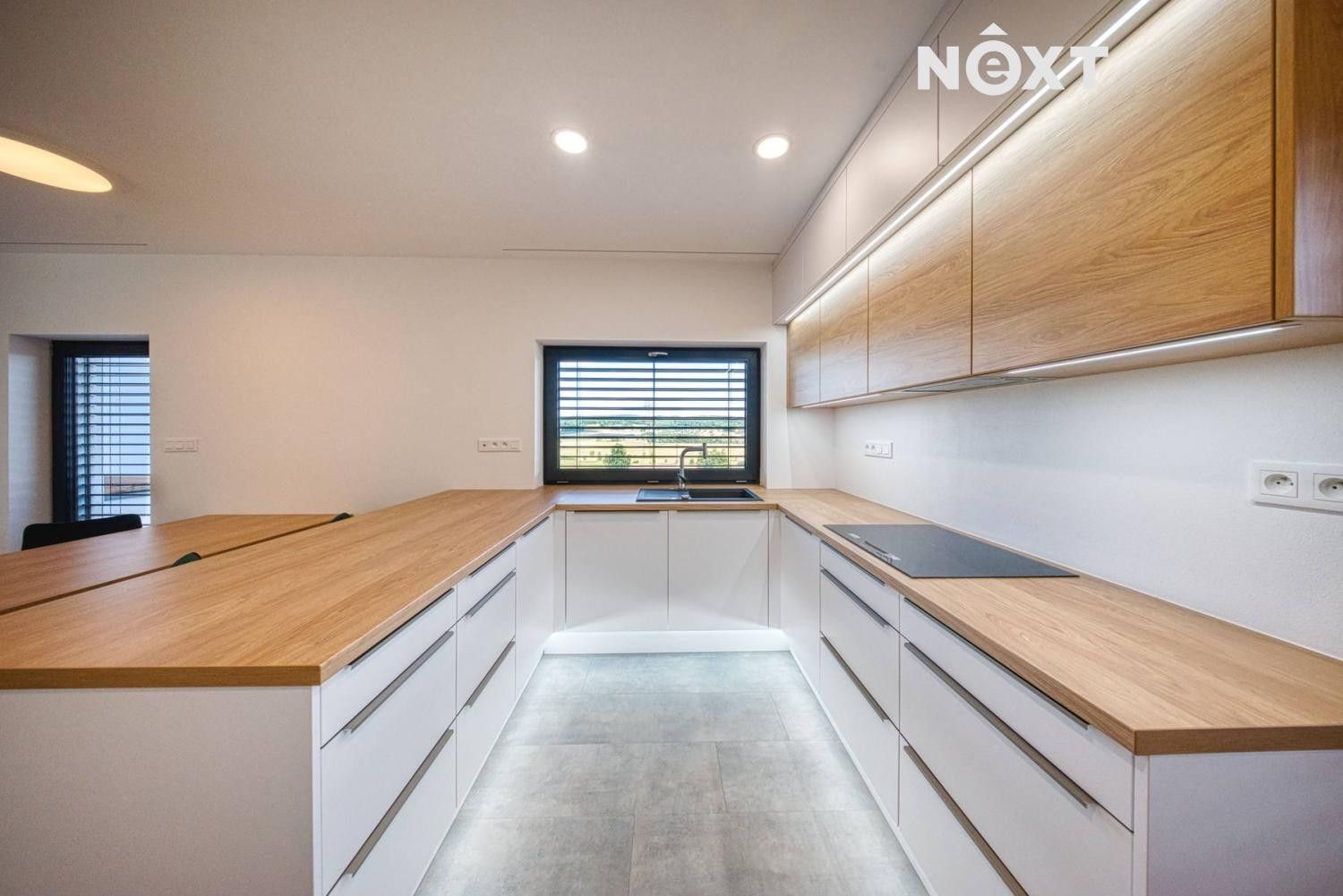 Prodej rodinný dům - Myšenec, Protivín, 367 m²