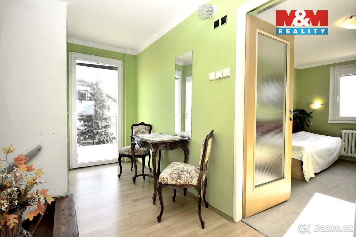 Prodej rodinný dům - Kojetice u Prahy, 250 72