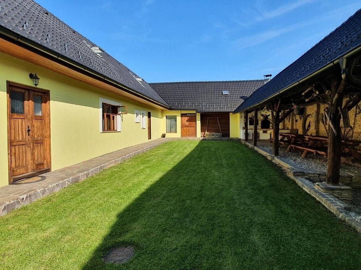 Chaty, Borovany - Hluboká u Borovan, Jihočeský kraj - 2