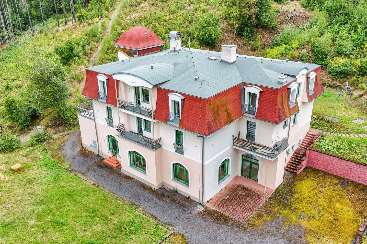 Rodinné domy, Mariánské Lázně - Úšovice, okres Cheb, Karlovarský kraj, 899 m² - 1