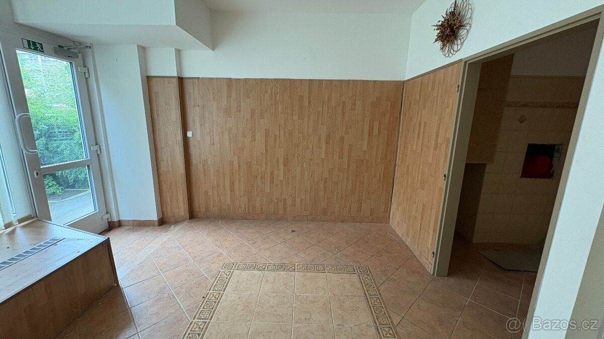 Ostatní, Pardubice, 530 02 - 2
