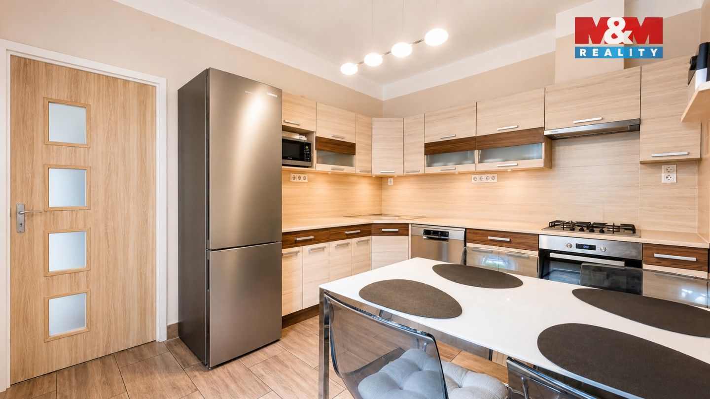 Prodej rodinný dům - Komenského, Plaňany, 92 m² - 5
