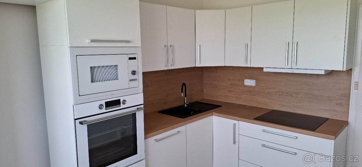 Byt, 73 m²