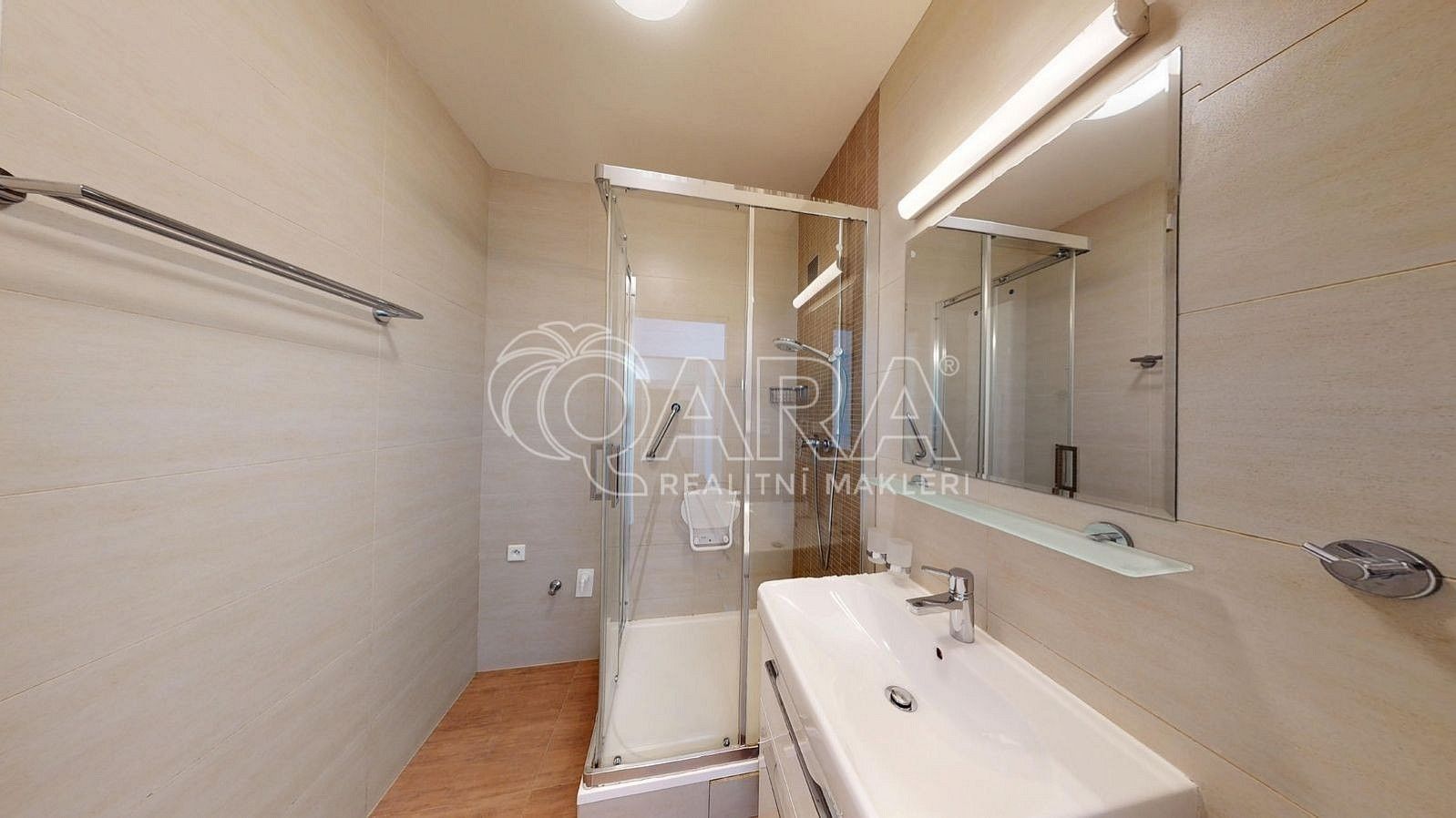 3+1, Praha - Modřany, okres Praha 12, Hlavní město Praha, 80 m² - 2