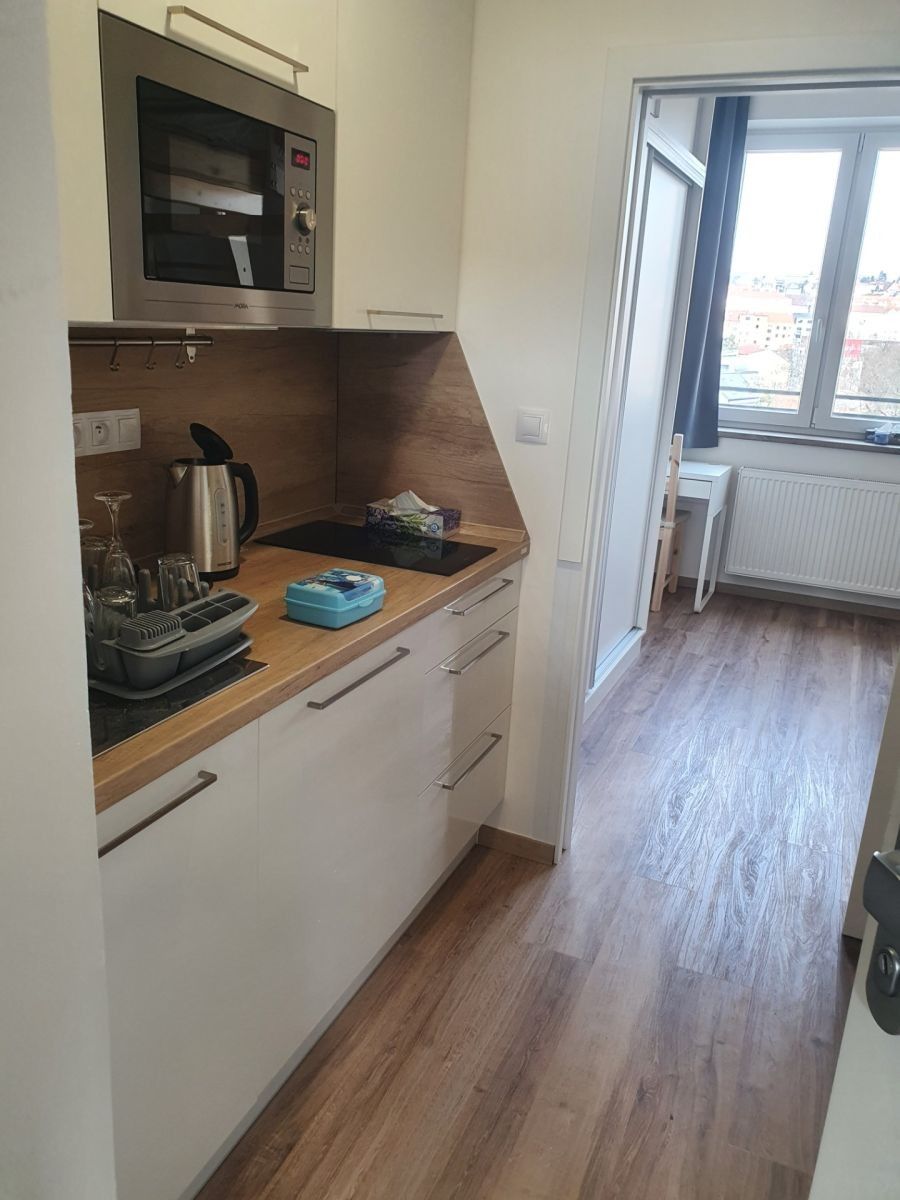 1+kk, náměstí Dr. Václava Holého, Praha - Libeň, 21 m² - 2