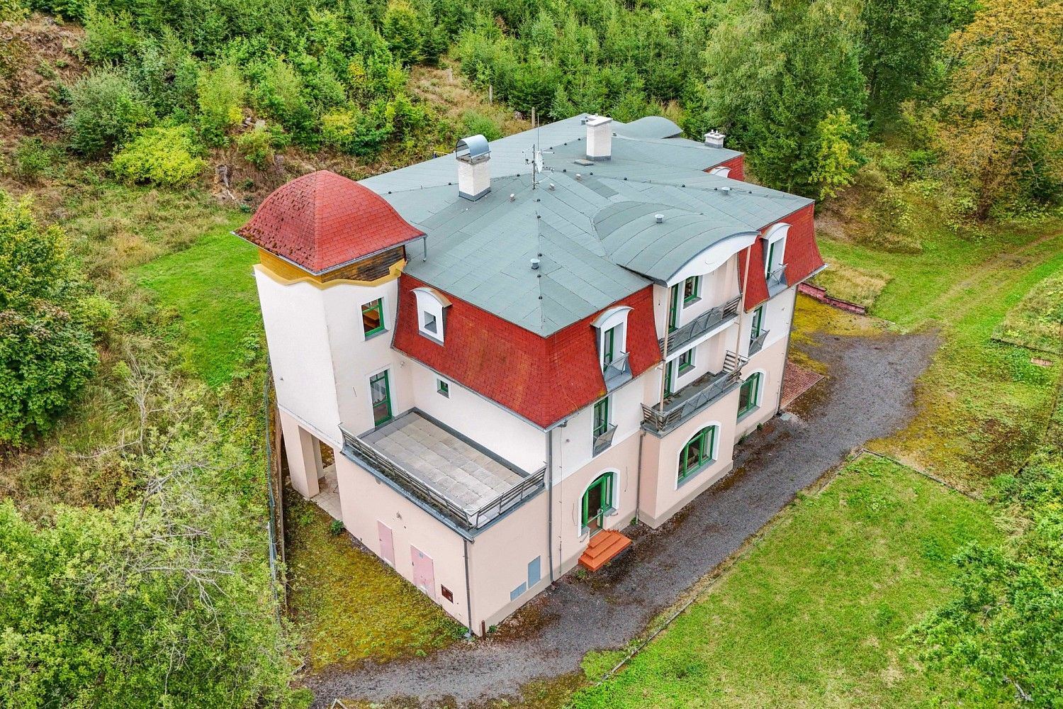 Rodinný dům · 899 m² · Mariánské Lázně - Úšovice, okres Cheb, Karlovarský kraj - 4
