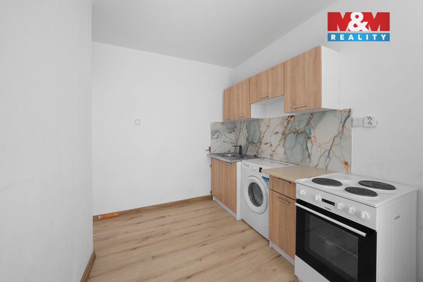 Byt 3+1 · 68 m² · Dukelských hrdinů, Krupka - 3