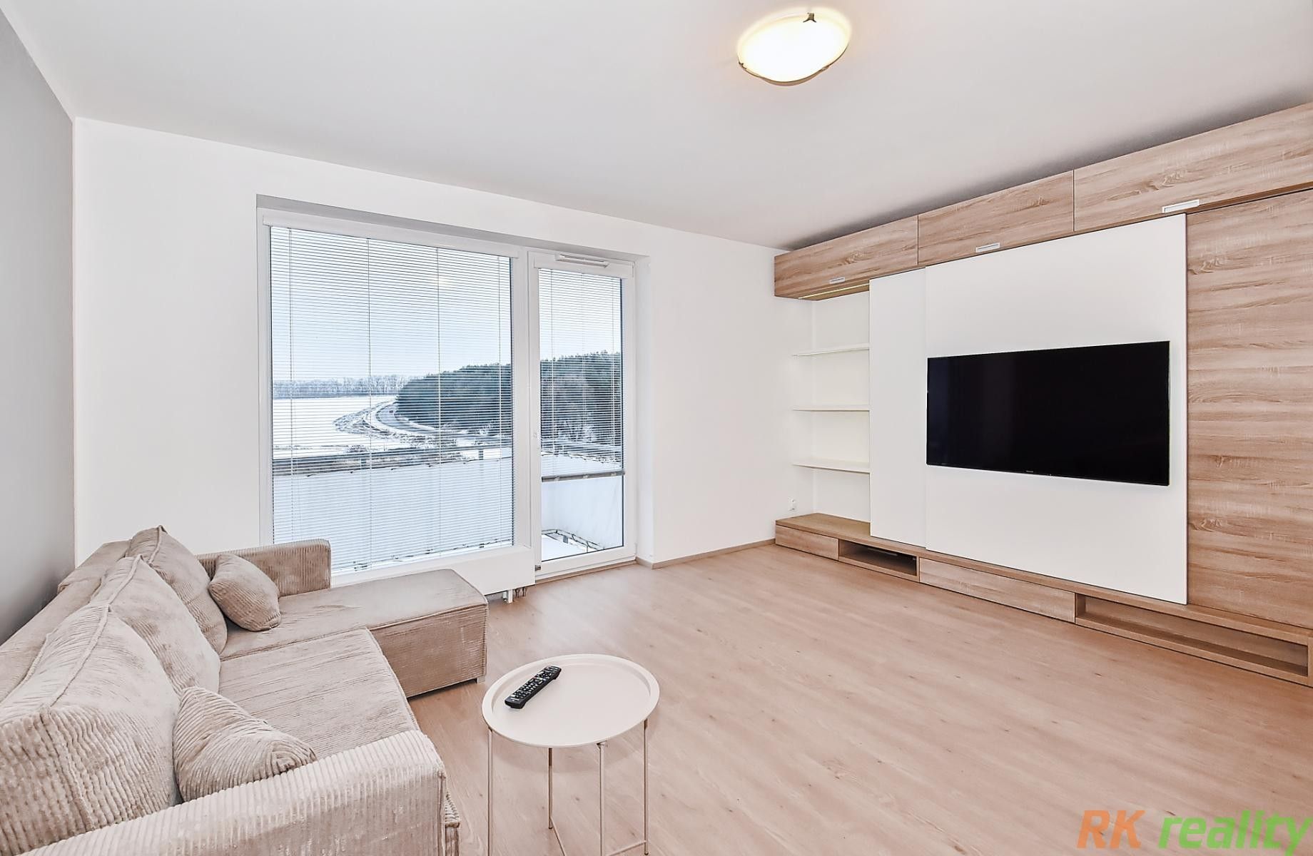 Pronájem byt 1+kk - Břve, Hostivice, 35 m²