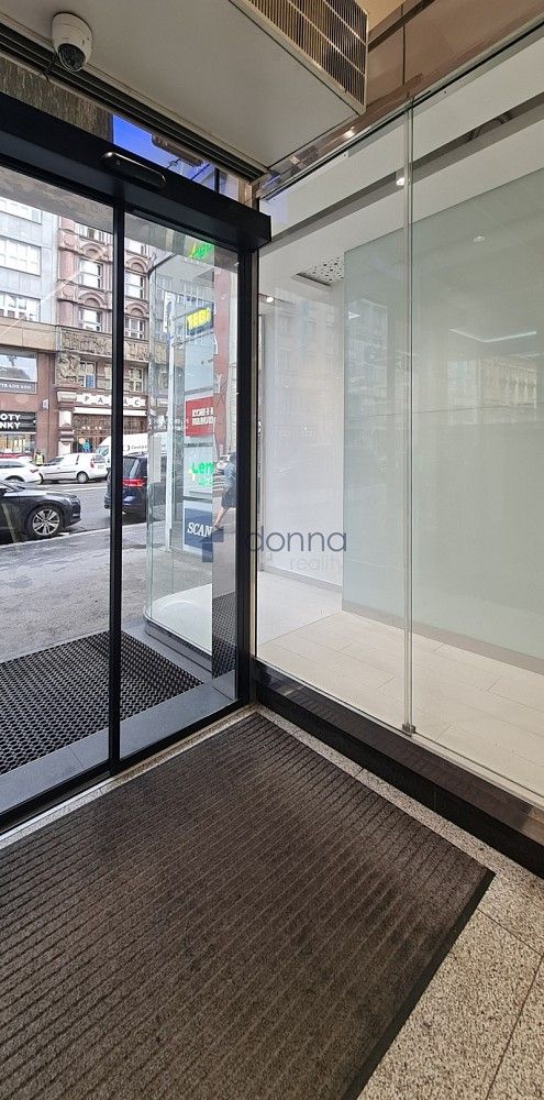 Obchodní prostory · 26 m² · Praha - Nové Město, Hlavní město Praha - 3