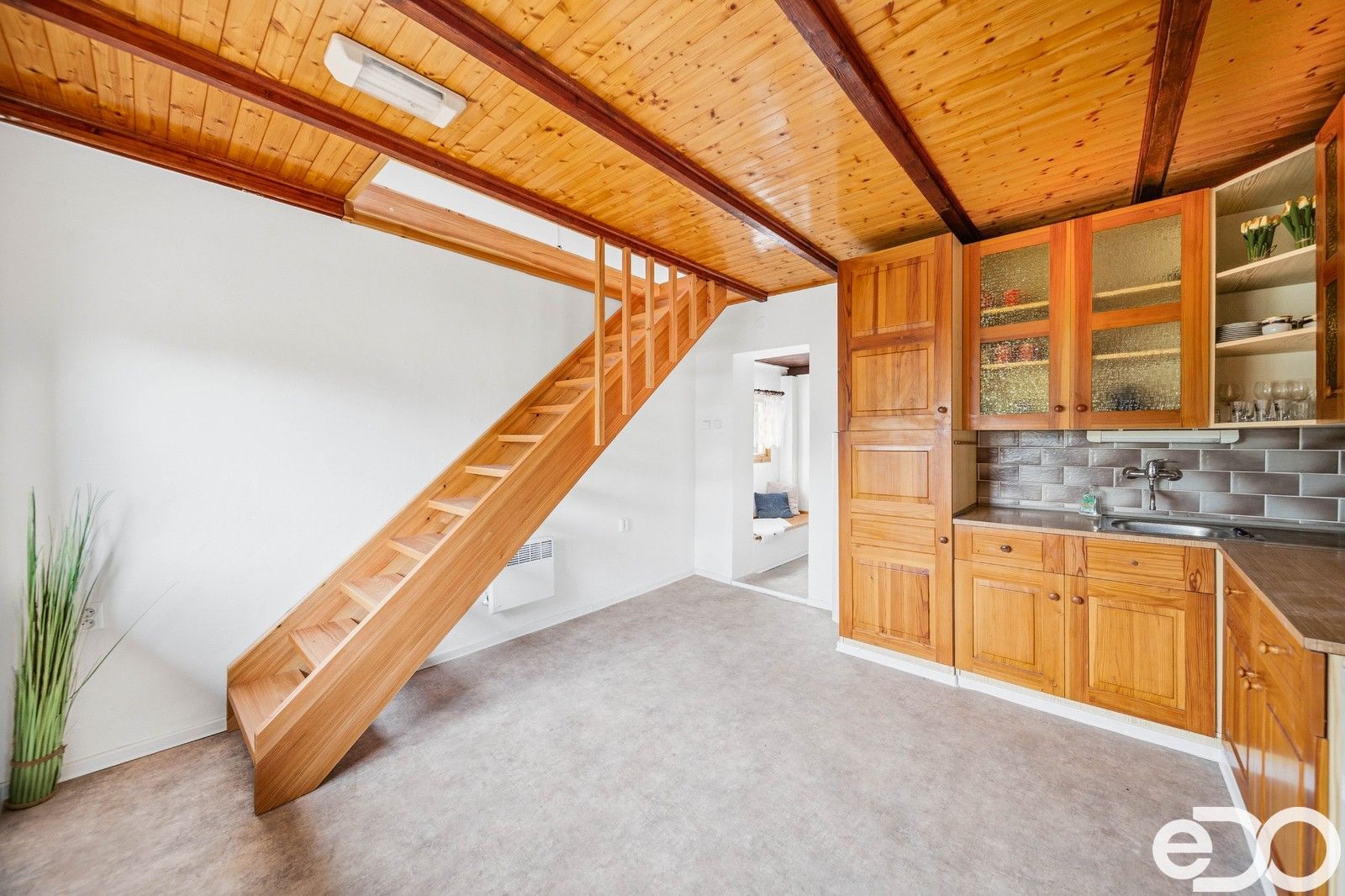 Chaty, Červený Dvůr 341, Hradec Králové Pražské Předměstí, 76 m² - 2