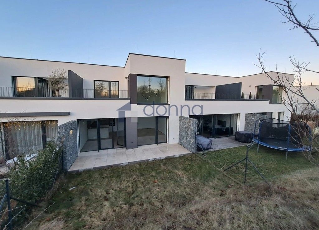 Rodinné domy, Praha, 158 00