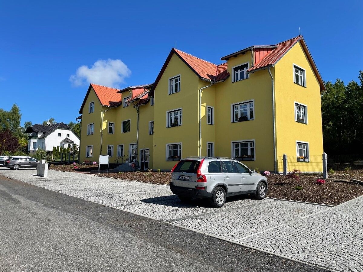 Byty, Rumburk, 408 01 - 1