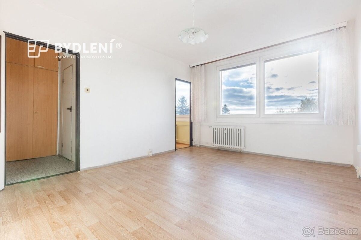 Prodej byt - Hrob, 417 04