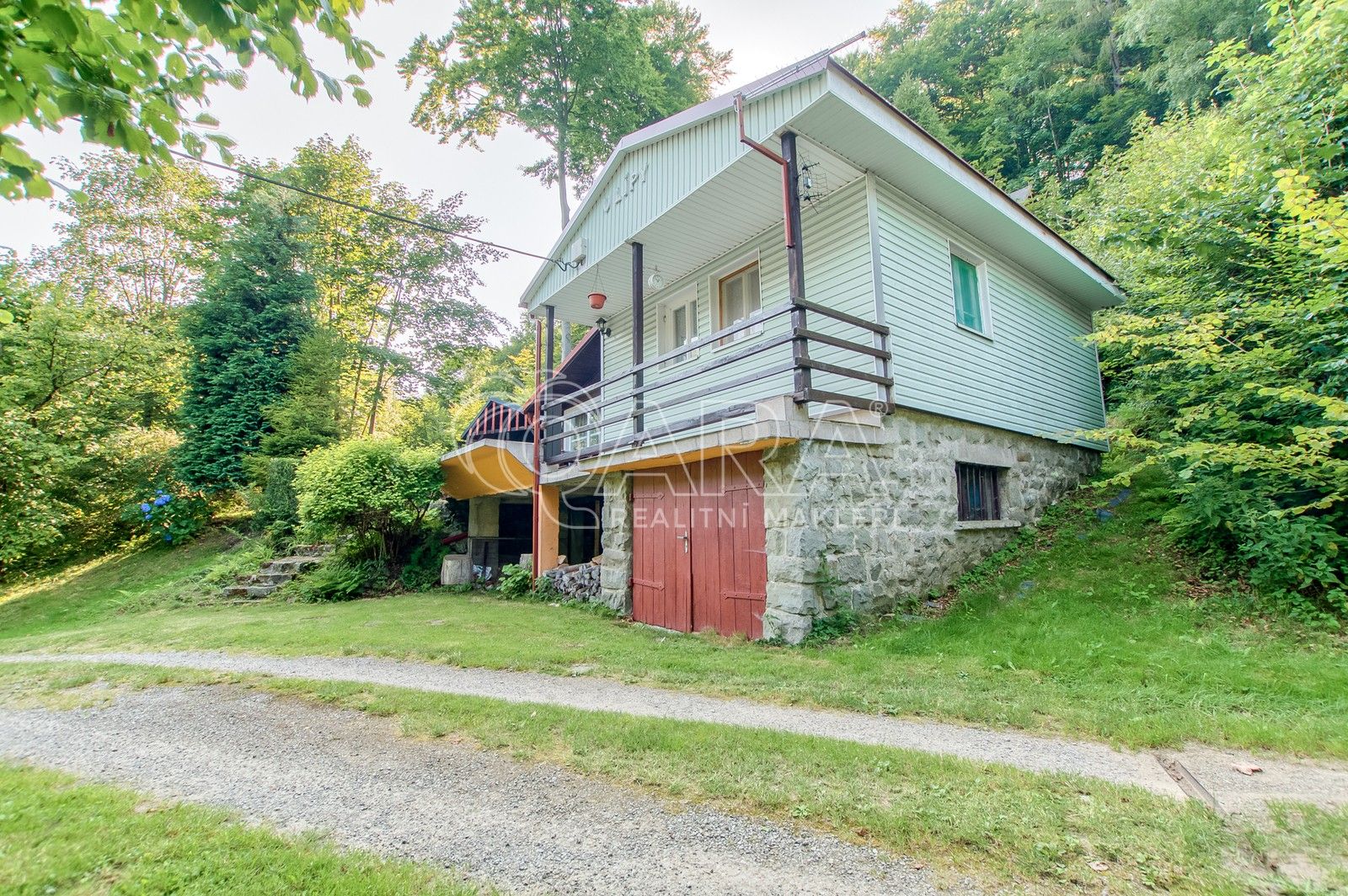 Prodej chata - Komorní Lhotka, 54 m²