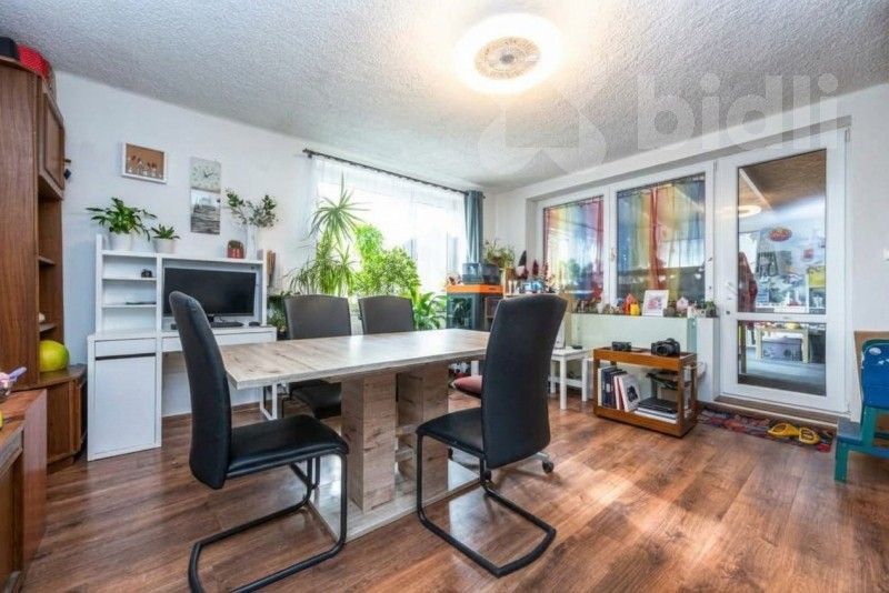 Prodej rodinný dům - Husova 745, Kladno Švermov, 520 m² - 5