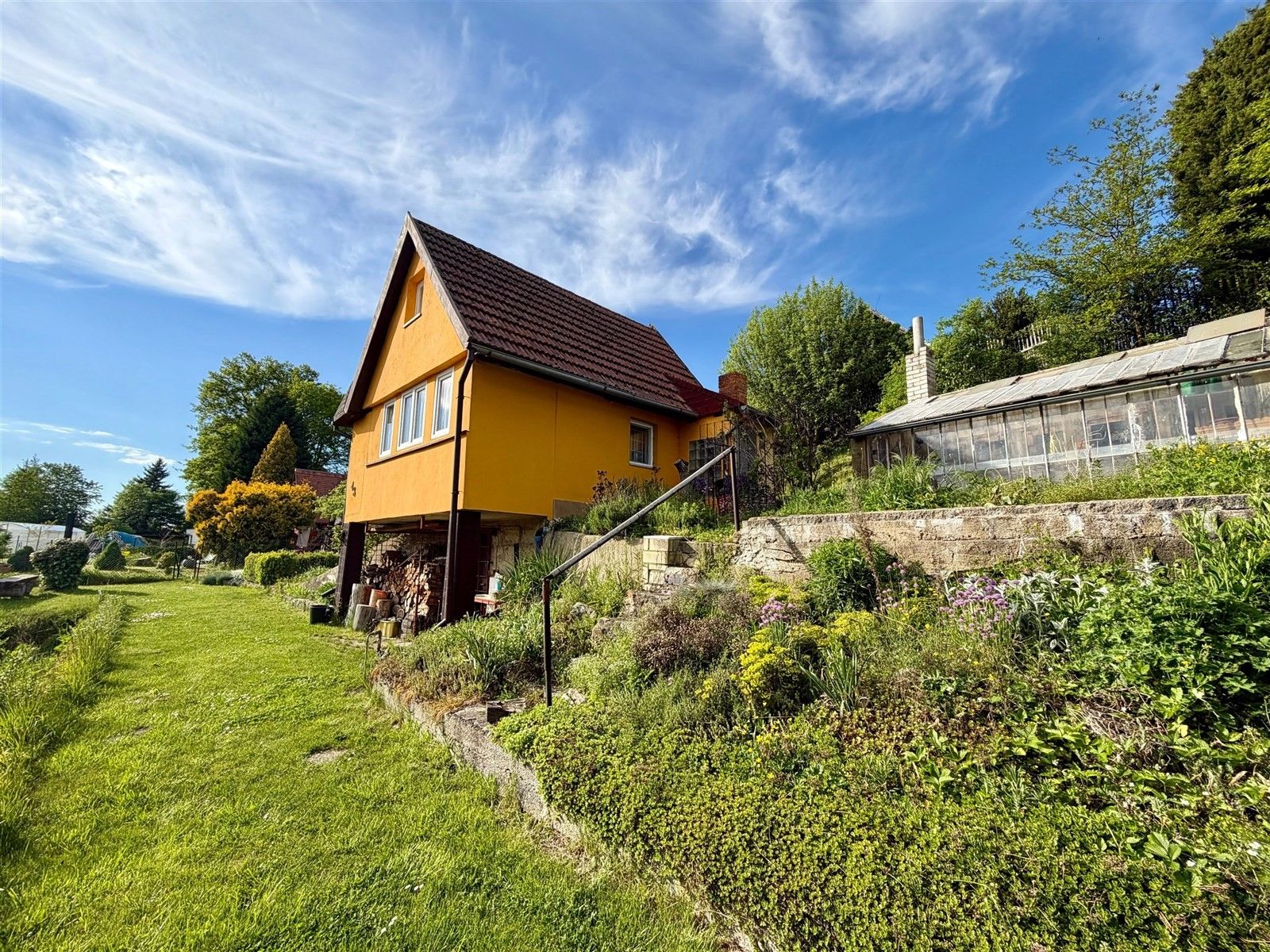 Chaty, Vrázova , Cheb, 55 m² - 1