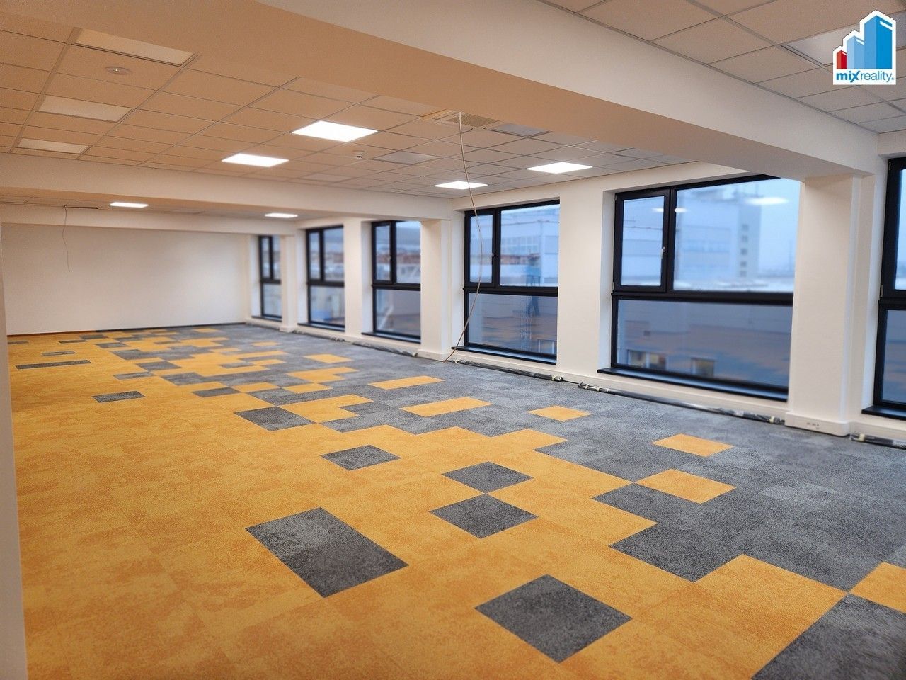 Pronájem kancelář - Na Pomezí, Plzeň, 1 849 m² - 5