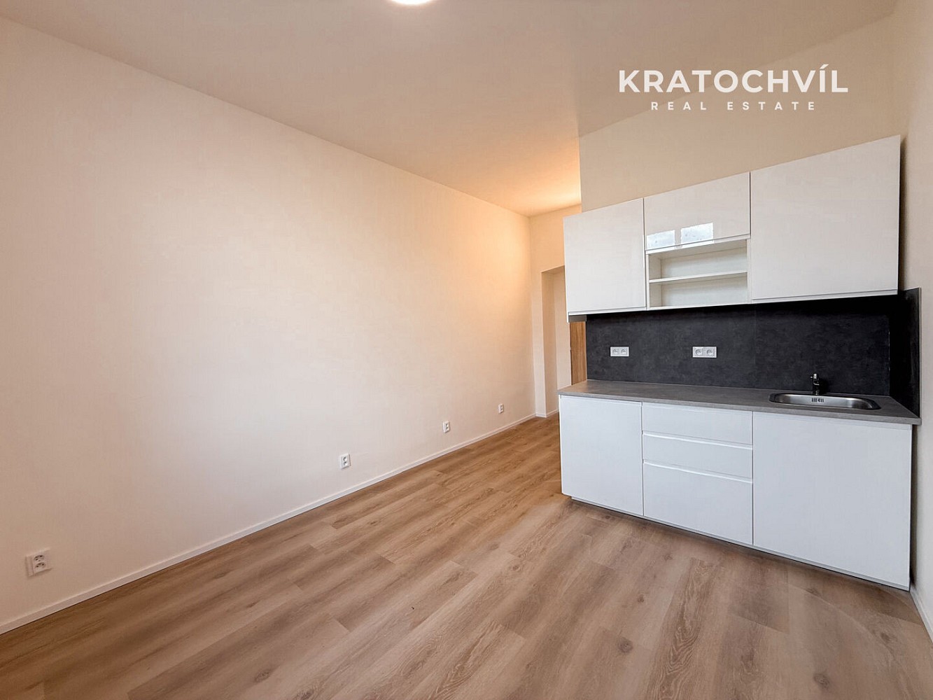Pronájem byt 1+kk - Vítězná, Kutná Hora - Sedlec, 25 m² - 2
