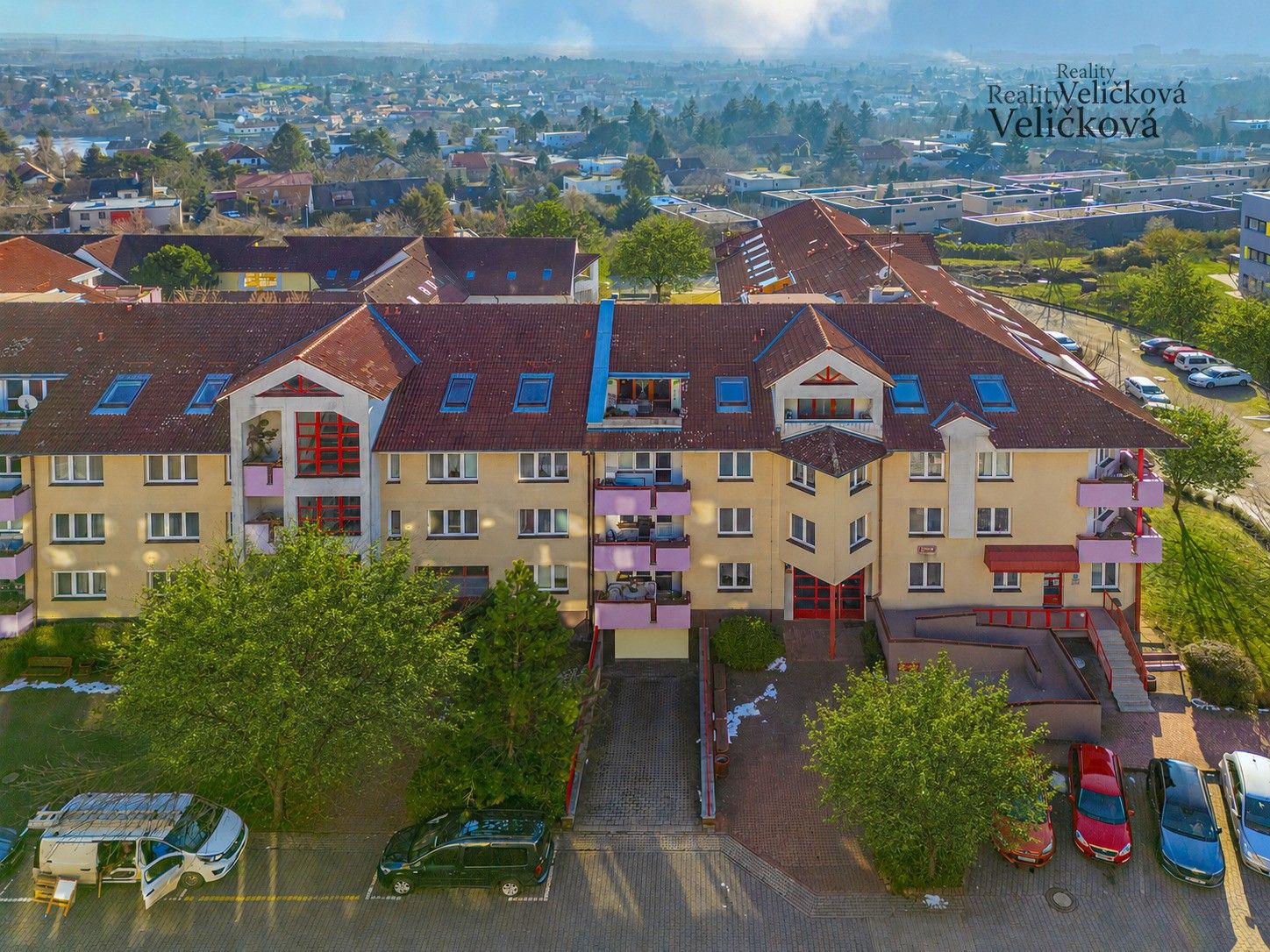 Byt 3+1 · 117 m² · U zeleného ptáka, Praha - 3