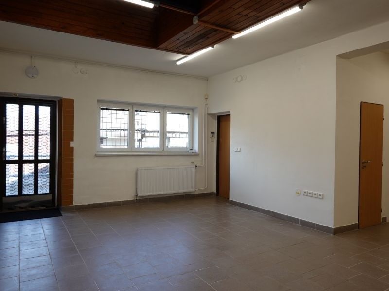 Pronájem kancelář - Ostrava, 718 00