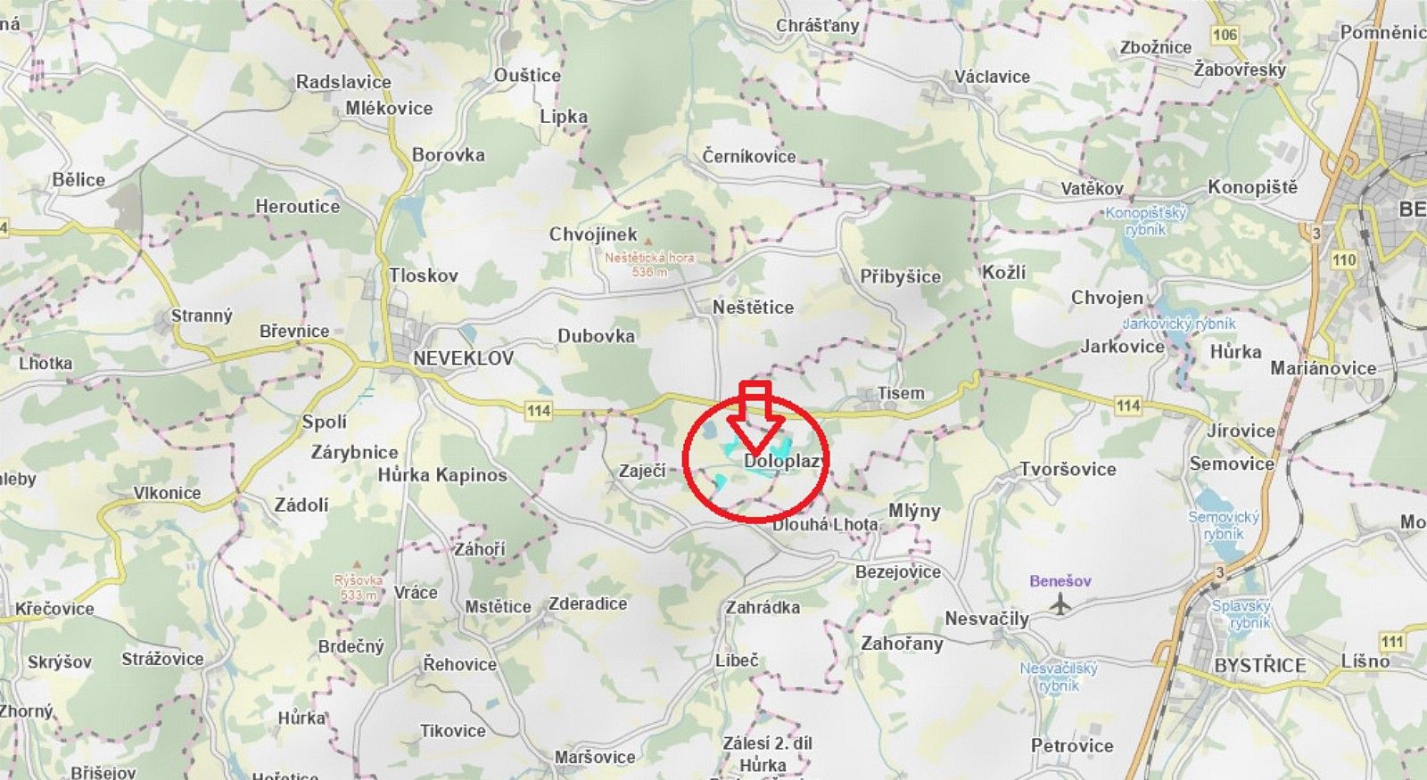 Les, 7 437 m²
