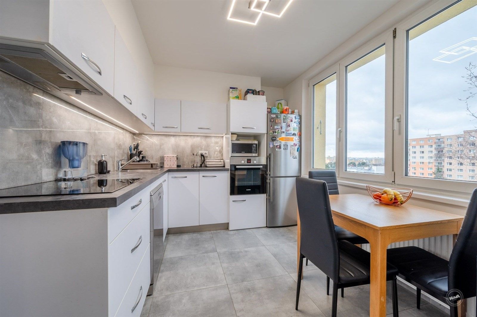 3+1, Dolnojirčanská 670, Praha, 68 m²