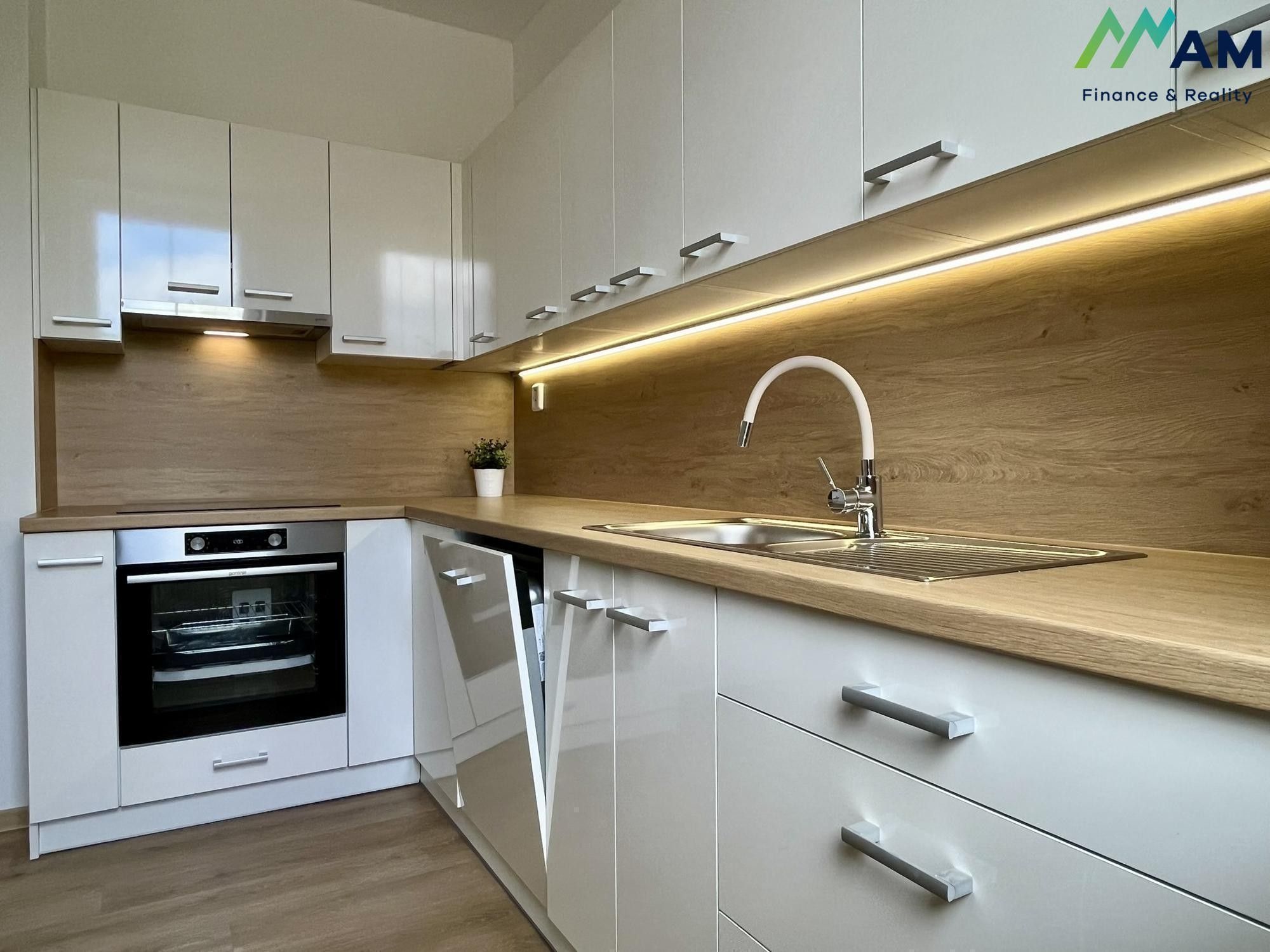 3+1, Dvořákova, Třinec, 84 m² - 2