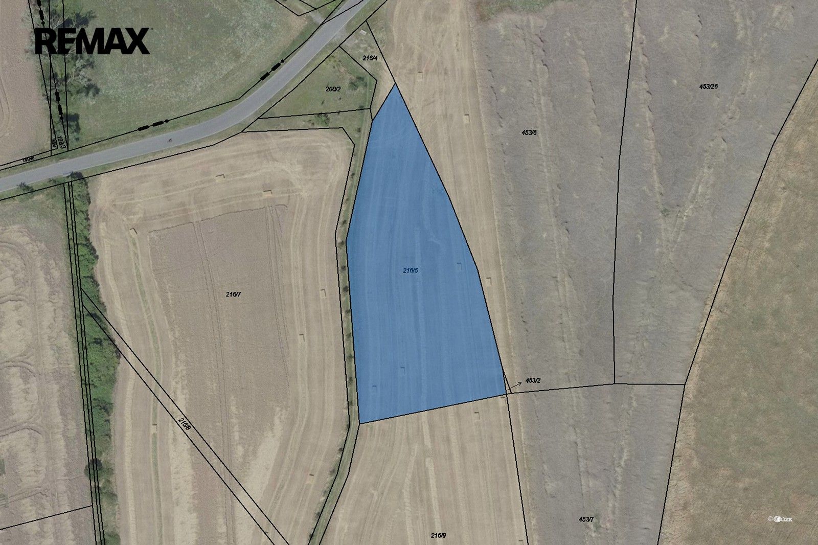 Pozemek pro bydlení, 3 953 m²