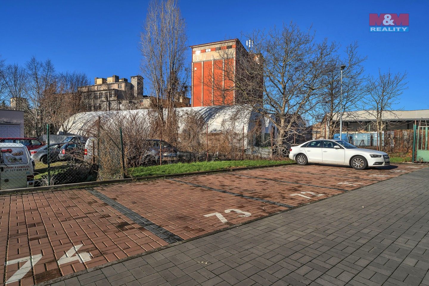 Prodej ostatní - Na Spravedlnosti, Pardubice, 12 m²