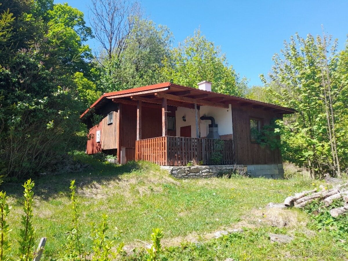 Chaty, Hanušovice, 788 33