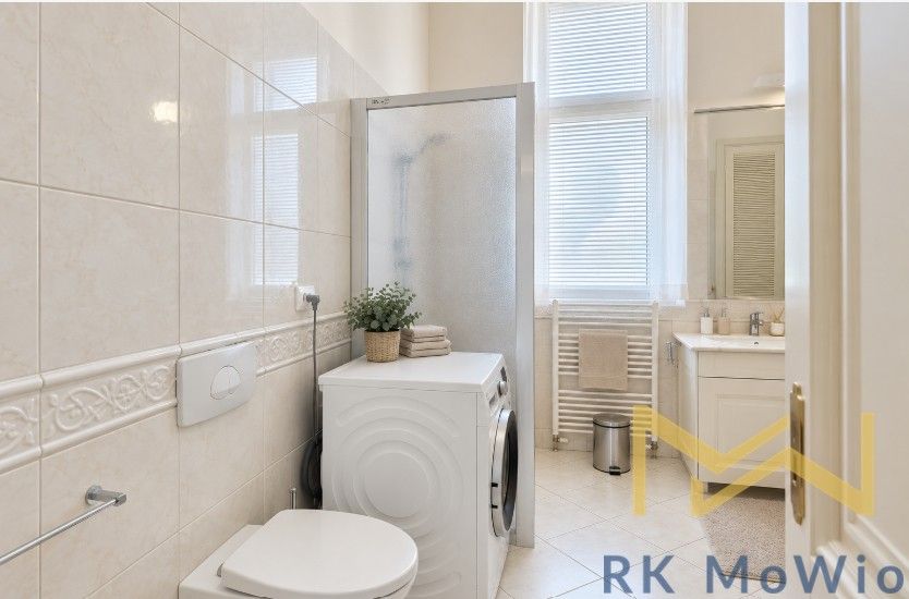 Byt 3+kk · 76 m² · Truhlářská, Praha - 4