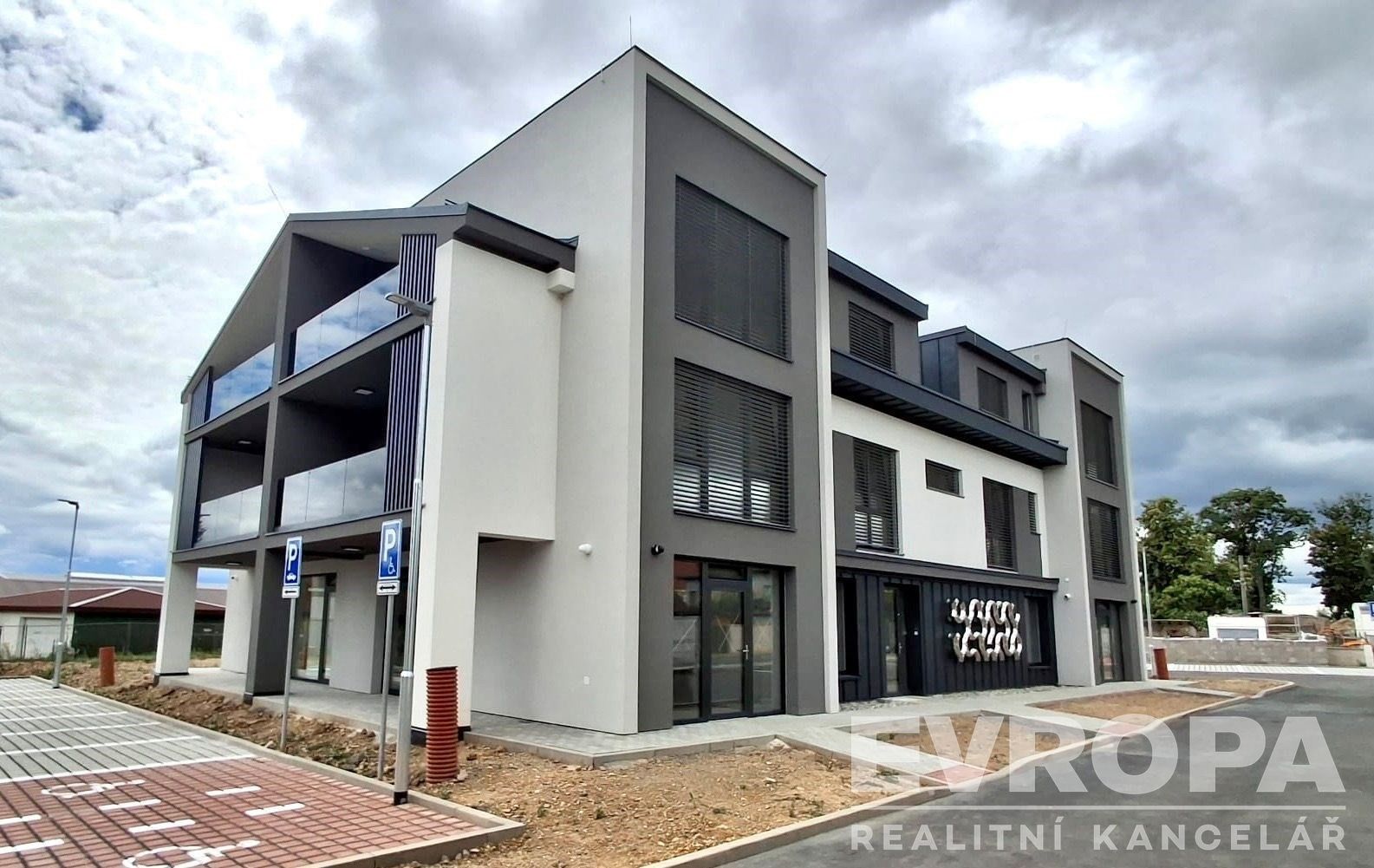 Prodej byt 2+kk - Ke Kuchaři, Vysoký Újezd, 69 m²