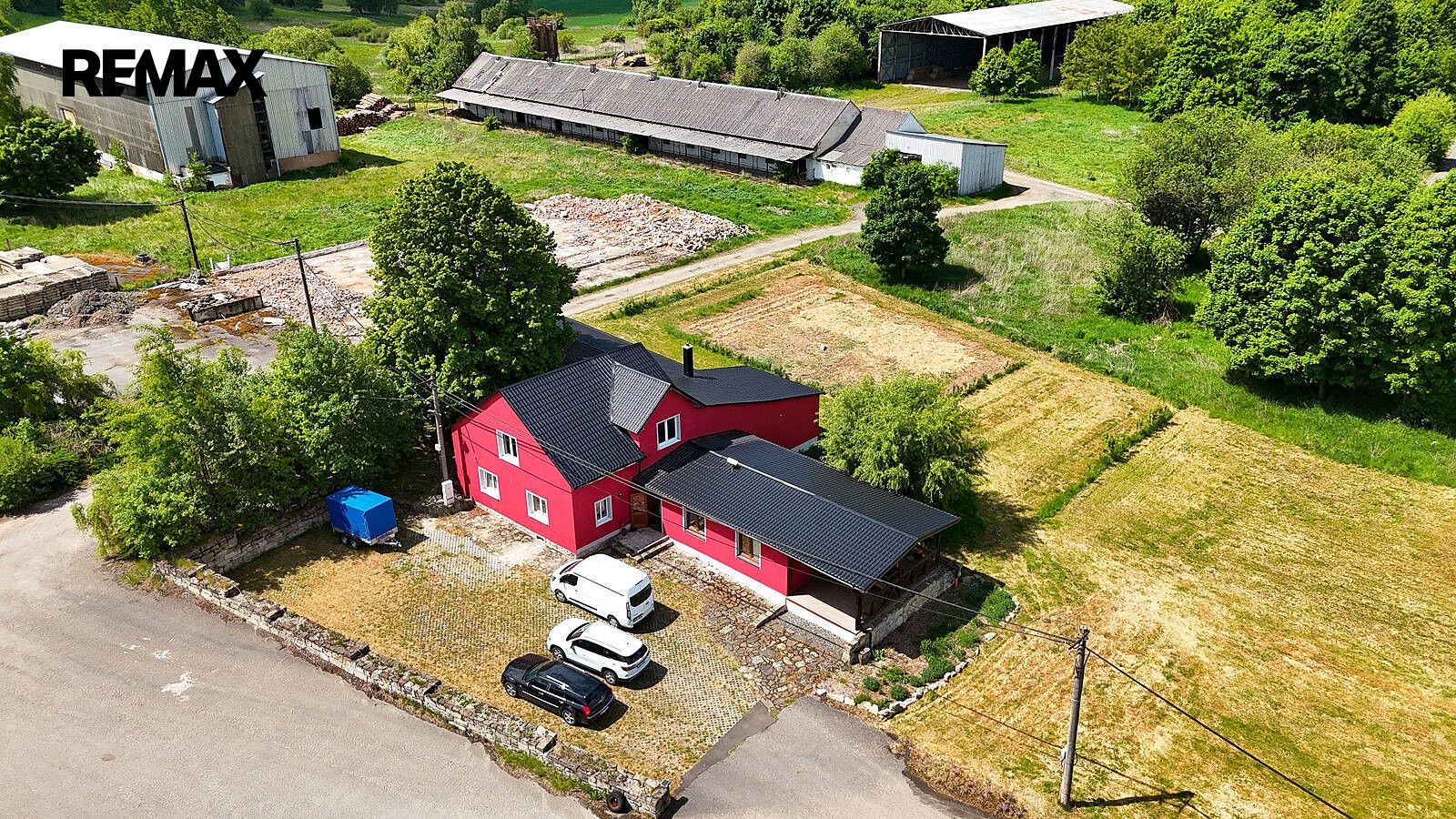Rodinné domy, Hošťka, okres Tachov, Plzeňský kraj, 350 m² - 2