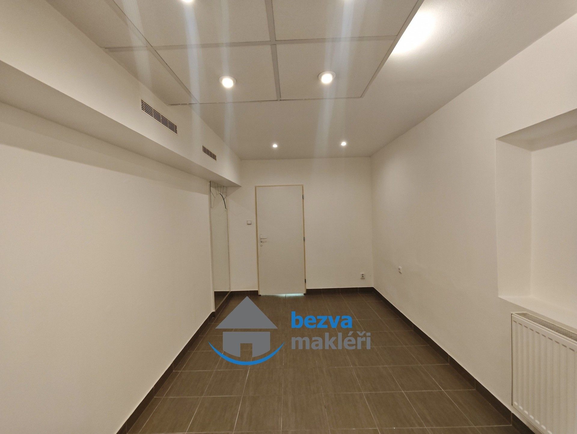Obchodní prostory · 63 m² · Smilova, Pardubice - 4